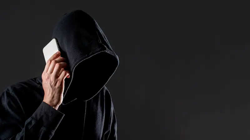 Судебные приставы оштрафовали банк в Марий Эл на 200 тысяч за звонки брату должника