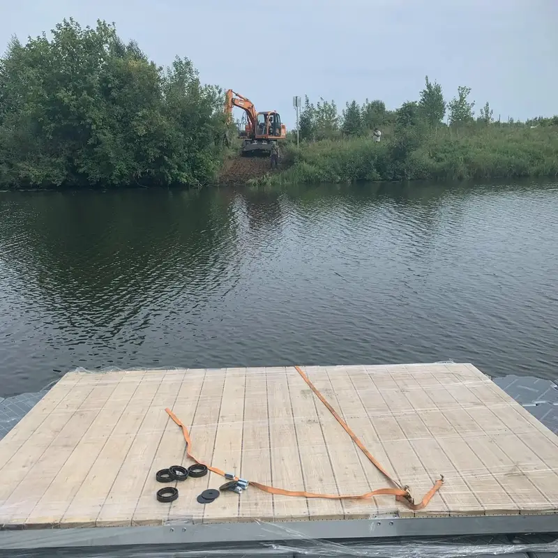 В Йошкар-Оле начали установку нового понтонного моста через Малую Кокшагу